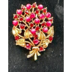 'Star" Vintage Gold Tone Floral Bouquet Brooch Red Rhinestone Valentine‎ Gift